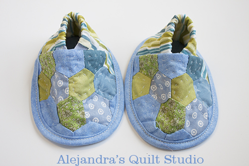 baby slippers tutorial