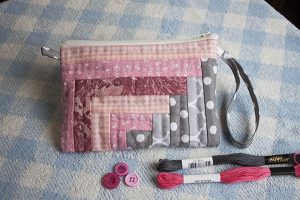 how to make a patchwork pouch