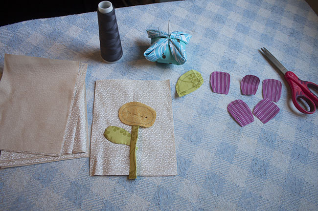 Flower Applique Small Quilt To Make